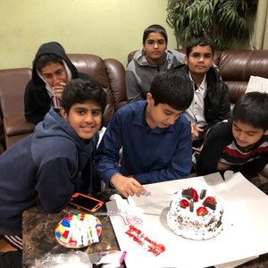 Meet your Posher, Manjit